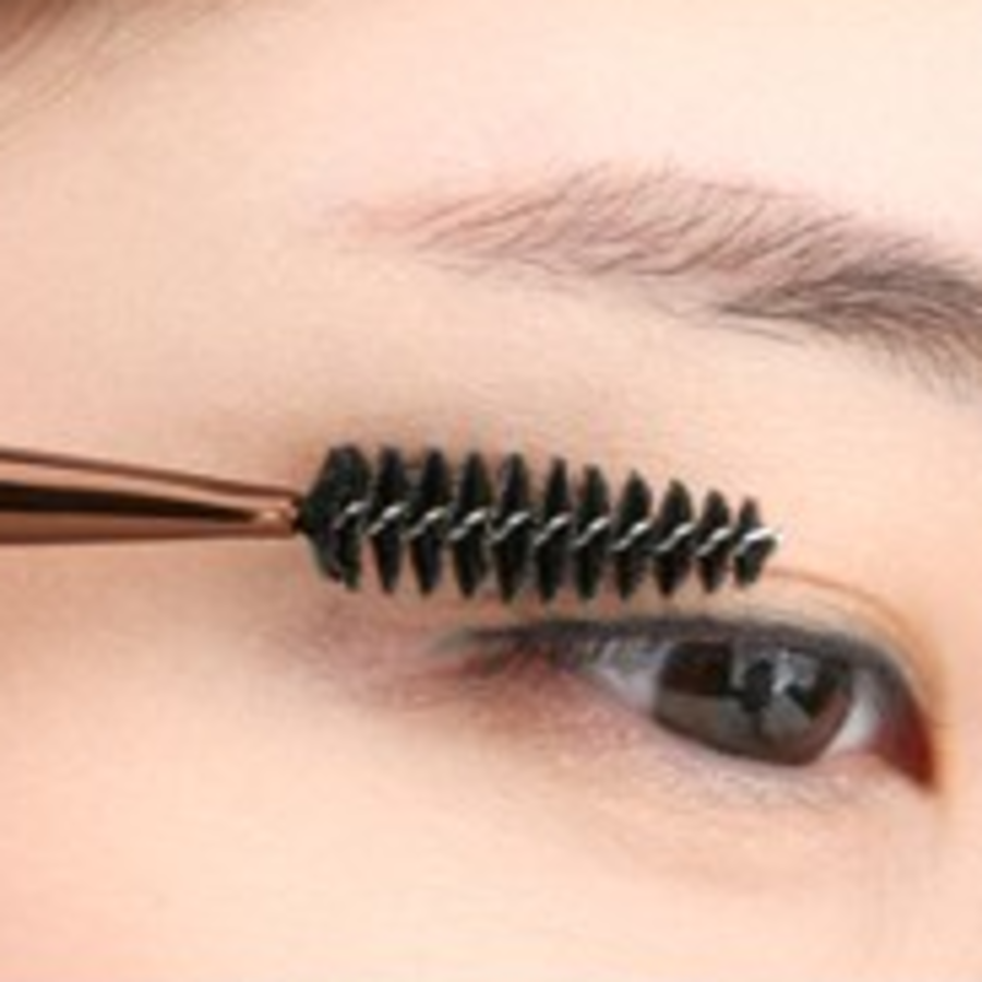 MustaeV Easy Go Screw Brush – спиральная щёточка для бровей и ресниц