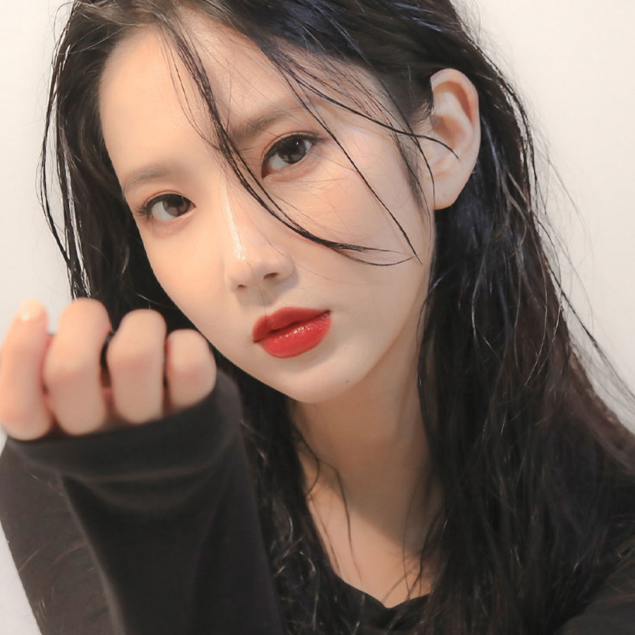 NATURALSHINE Lux Triple Lip Cure Balm – многофункциональный бальзам для губ, 5 г