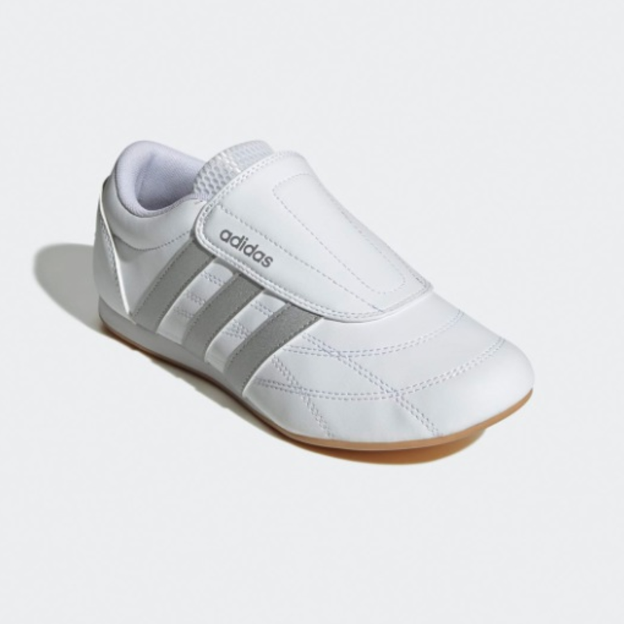 Adidas – кроссовки  Tekwen