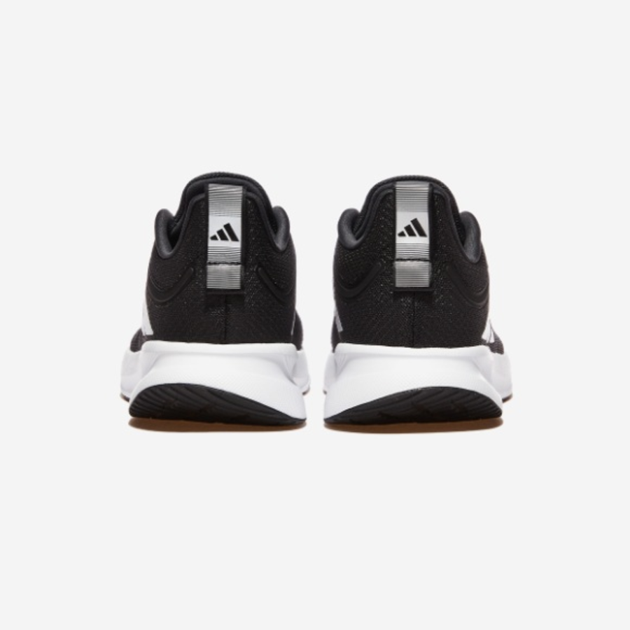 Adidas – кроссовки Runblaze M