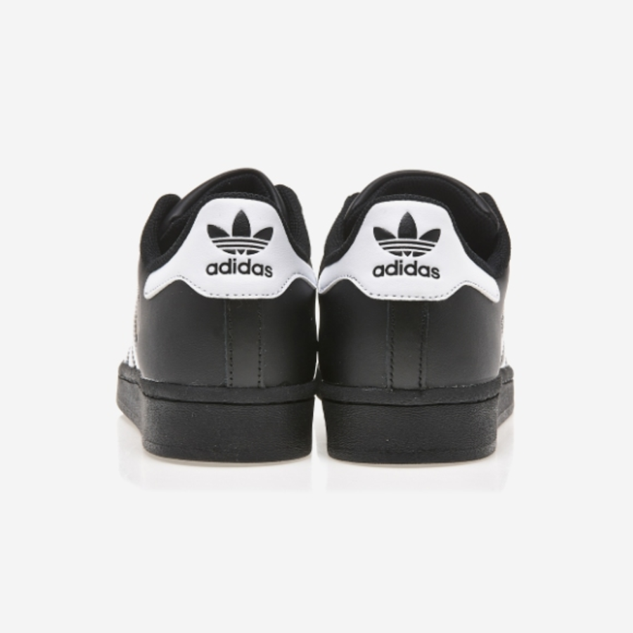Adidas – кроссовки SUPERSTAR