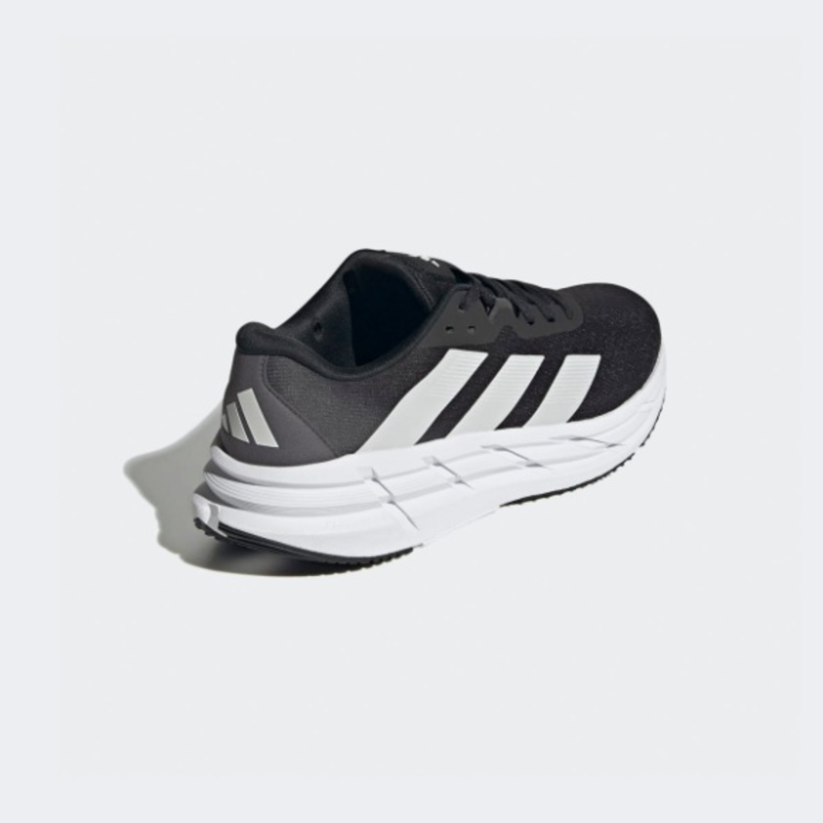 Adidas – кроссовки ADISTAR 3
