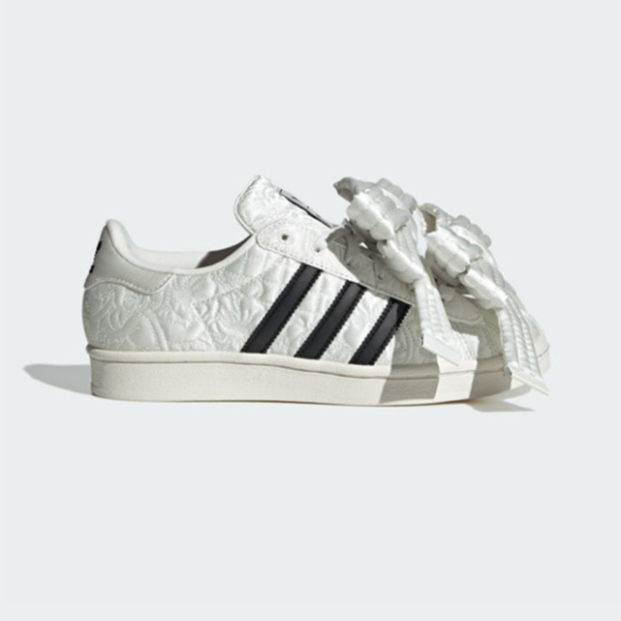 Adidas – кроссовки SUPERSTAR W