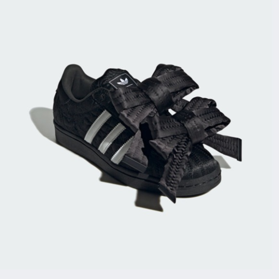 Adidas – кроссовки SUPERSTAR W