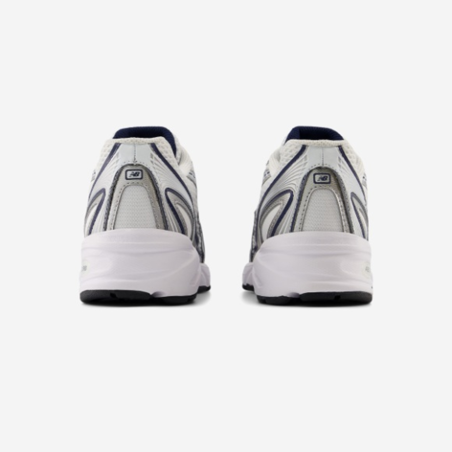 New Balance – кроссовки U740WN2