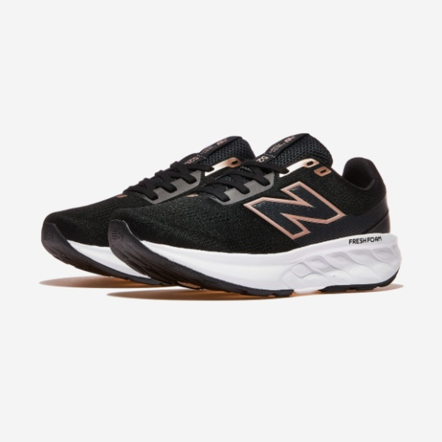 New Balance – кроссовки W520LK9