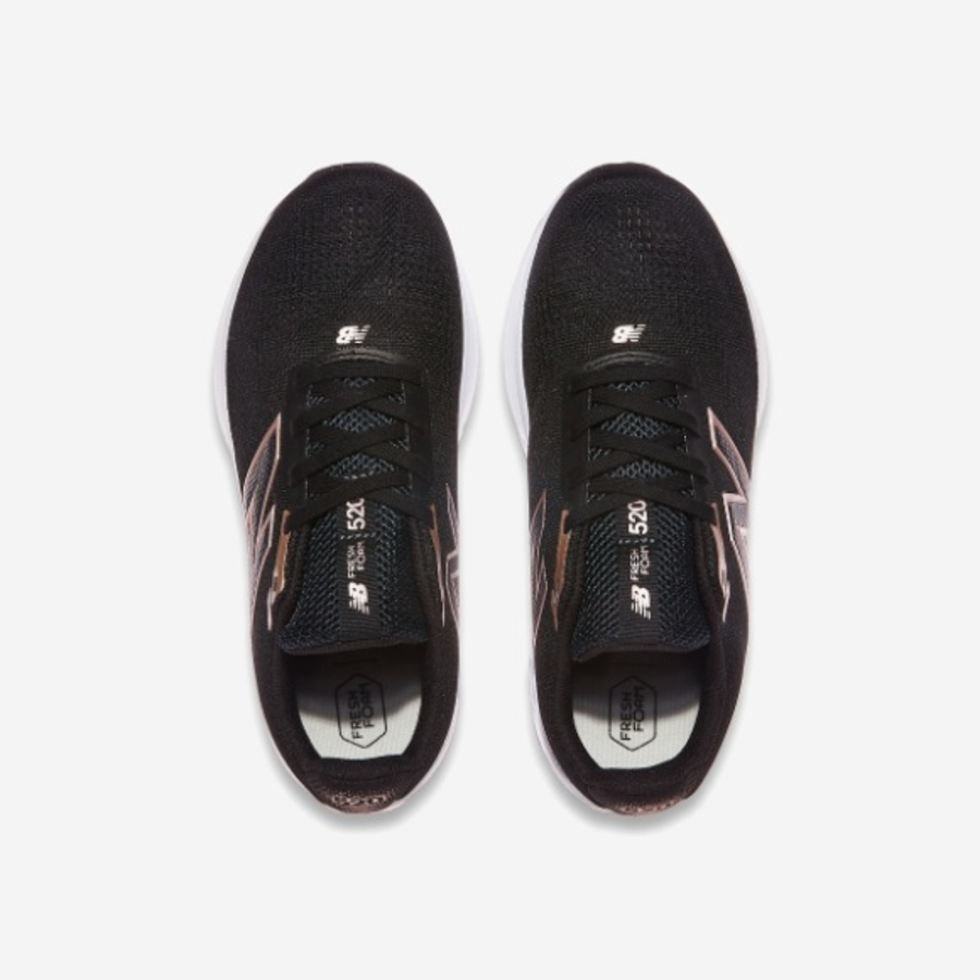 New Balance – кроссовки W520LK9