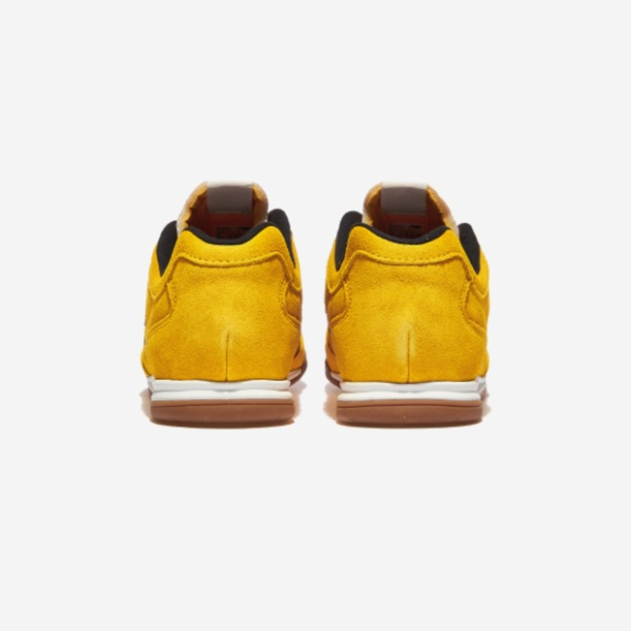 New Balance – кроссовки URC42BC