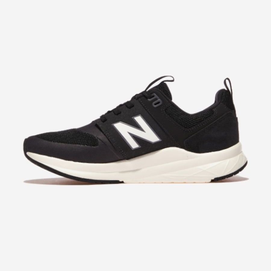 New Balance – кроссовки UA900CB2
