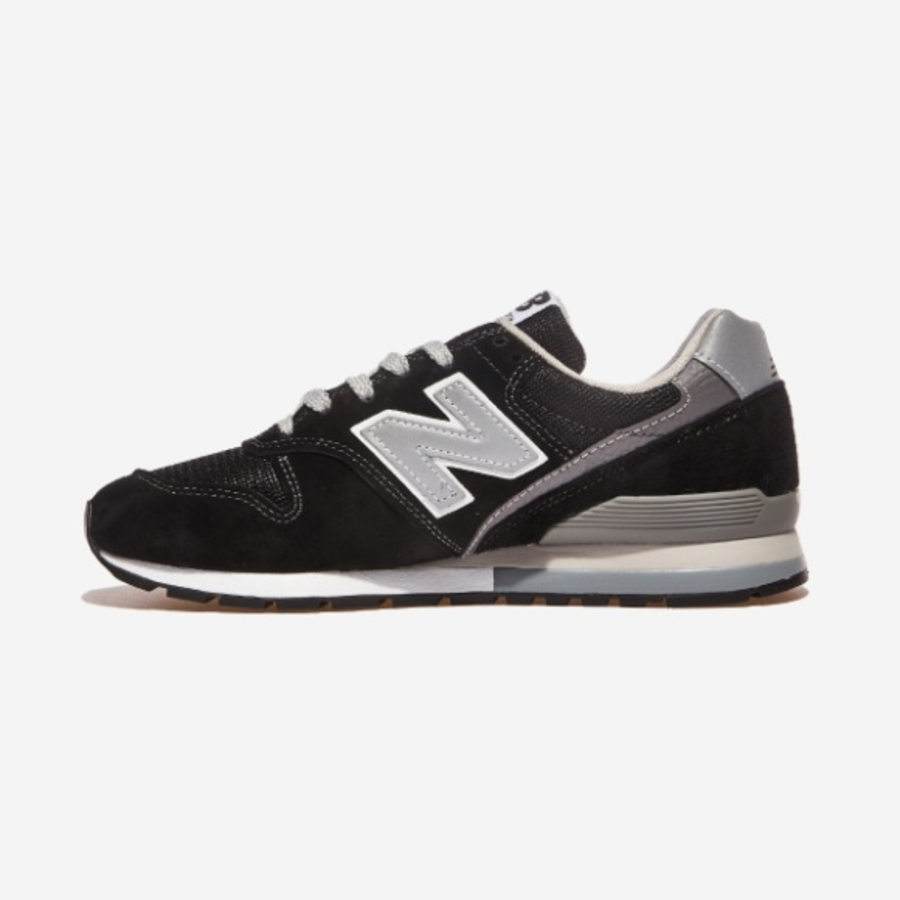 New Balance – кроссовки CM996BK2