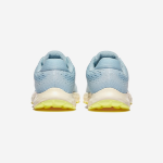 New Balance – кроссовки W520RL8