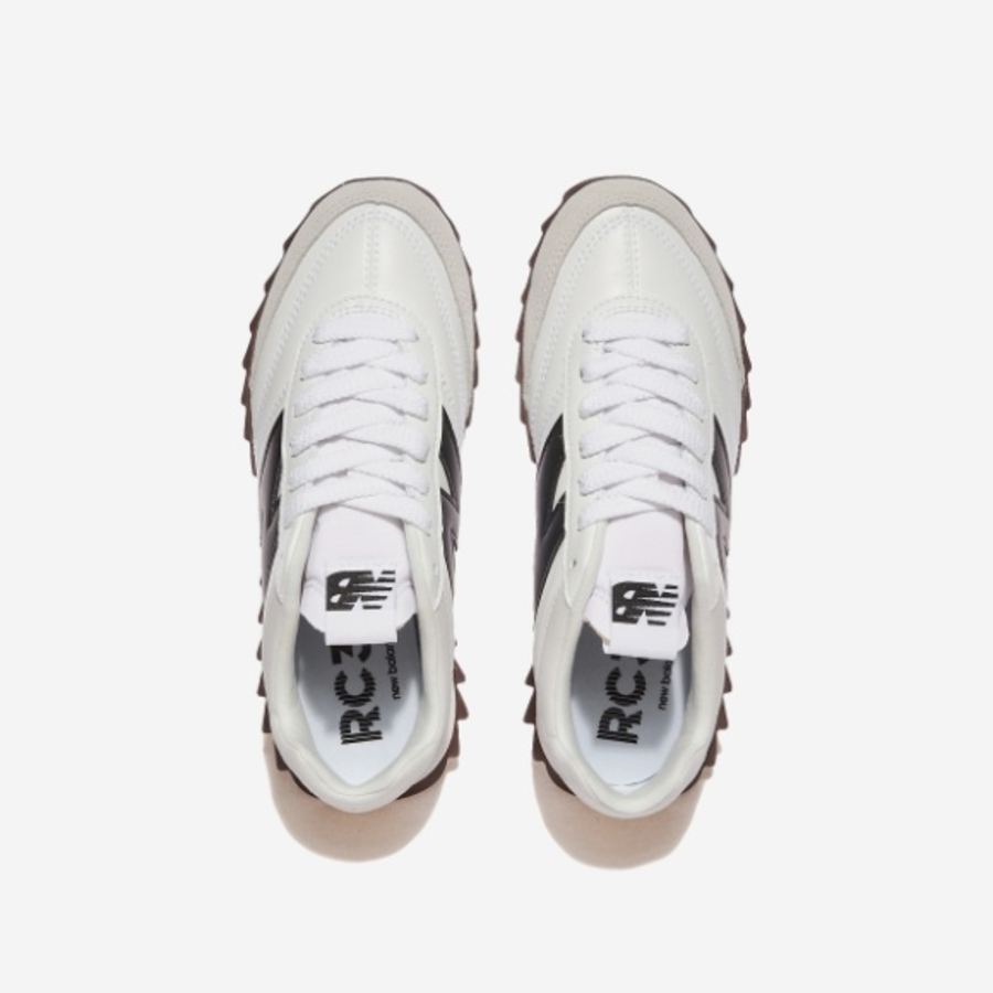 New Balance – кроссовки URC30FG