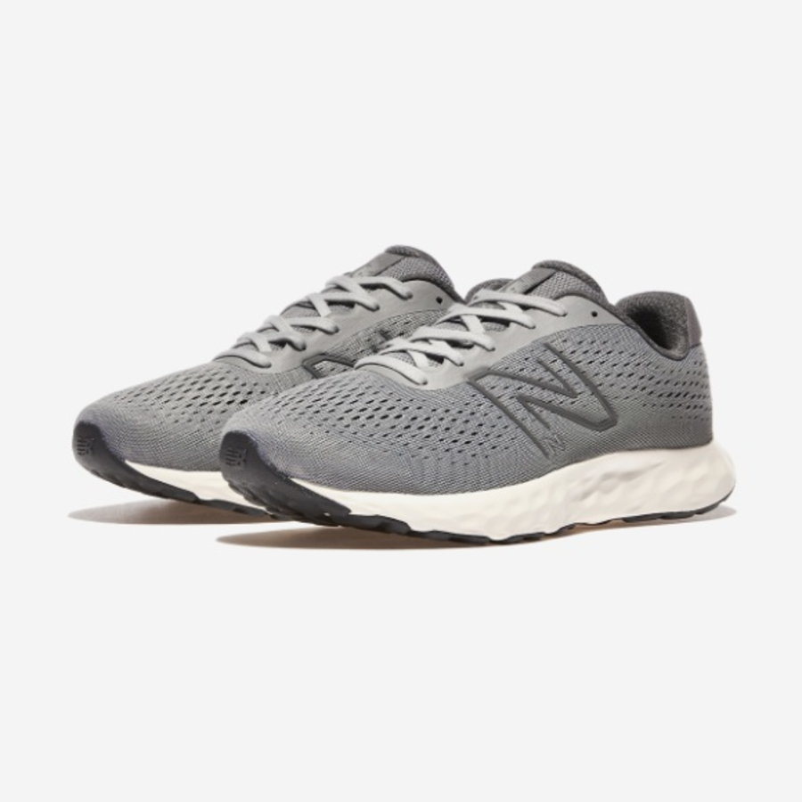New Balance – кроссовки M520RA8