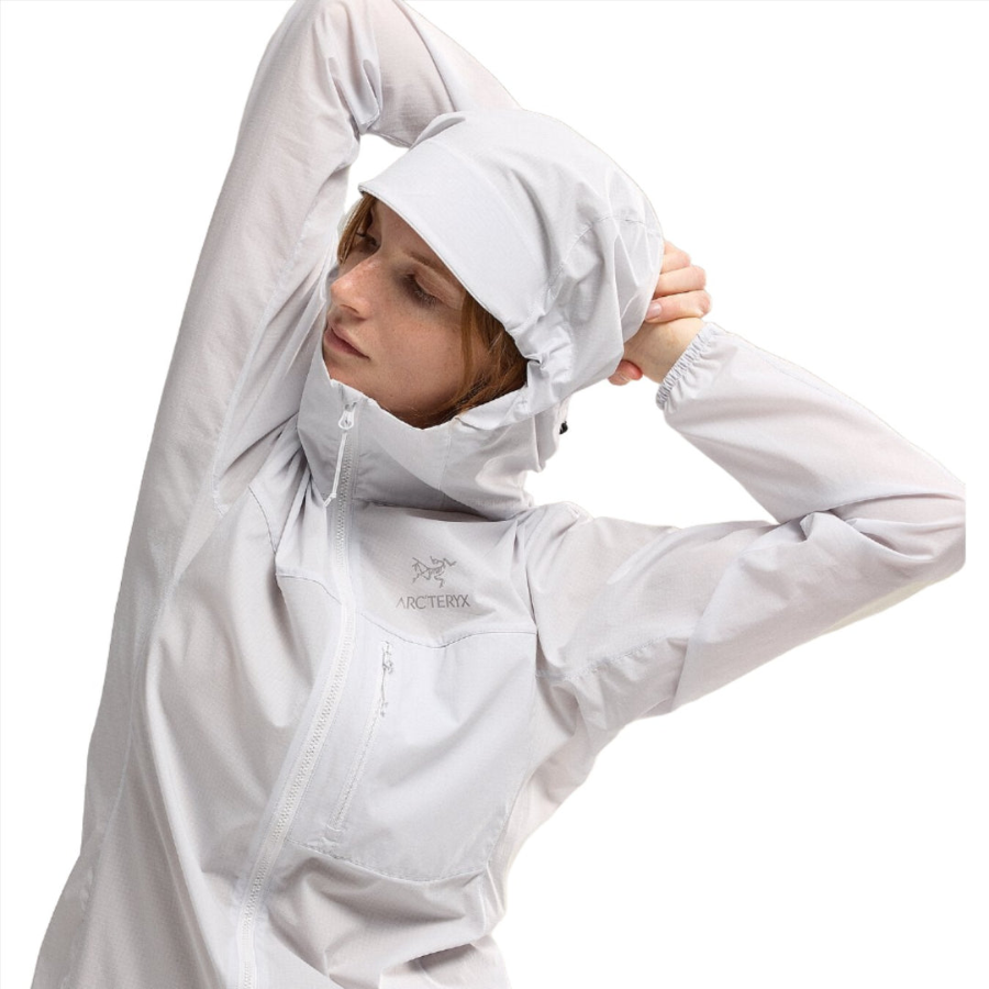 Arc'teryx Squamish Hoody Atmos (W) — ветровка