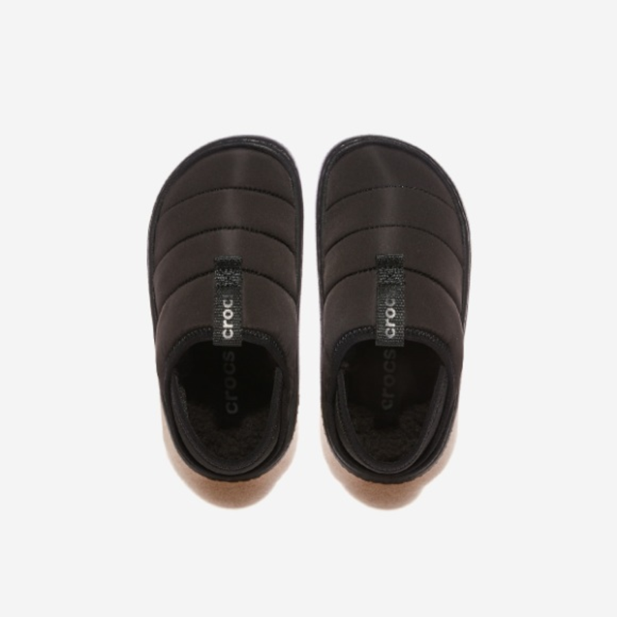 Crocs – CLASSIC PUFF MOC K