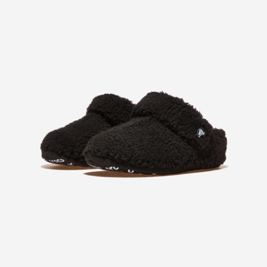 Crocs – CLASSIC COZZZY SLIPPER K