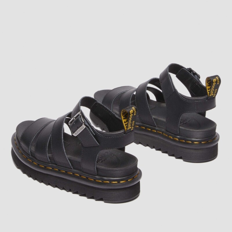 Dr. Martens Blaire