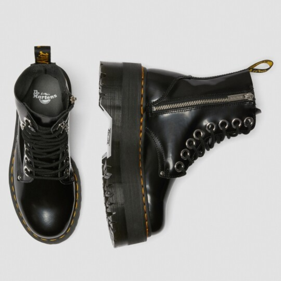 Dr. Martens Jadon Max