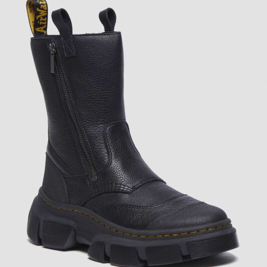 Dr. Martens DMXL Rigger
