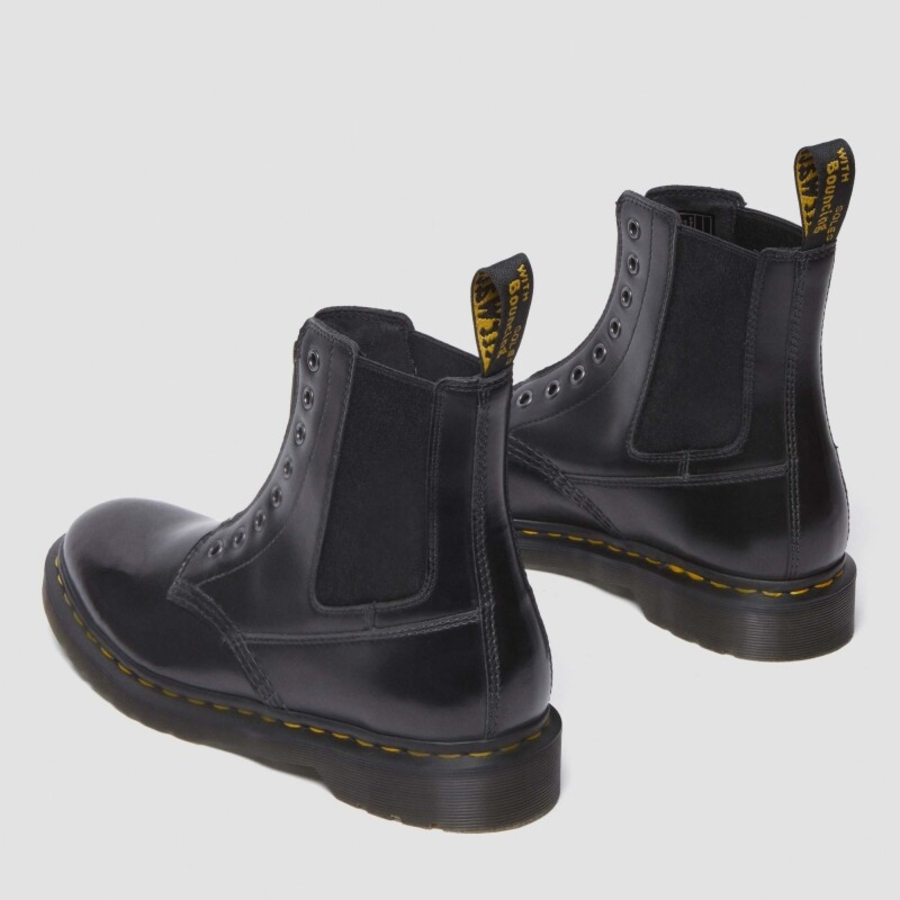 Dr. Martens 1460 Gusset