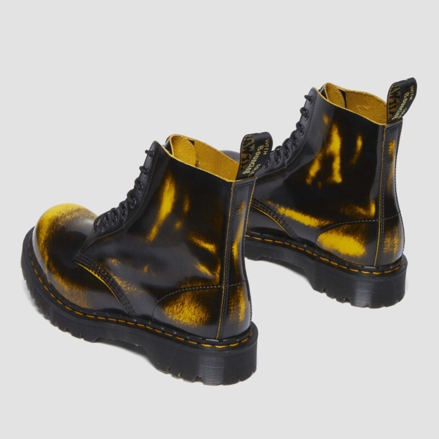Dr. Martens 1460 Rub Off