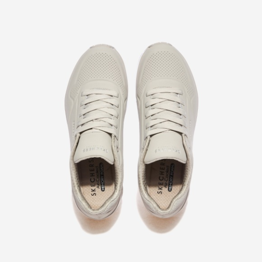 Skechers – кроссовки UNO