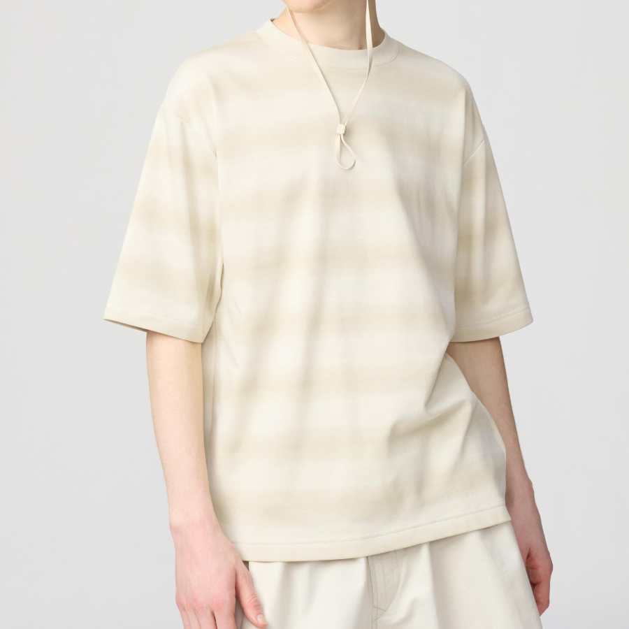 Uniqlo – AIRism Cotton Oversized Striped Short Sleeve T-Shirt