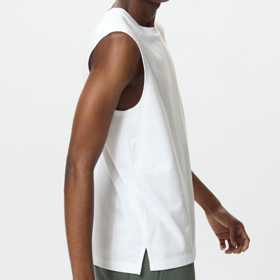 Uniqlo AIRism Cotton Sleeveless T-Shirt