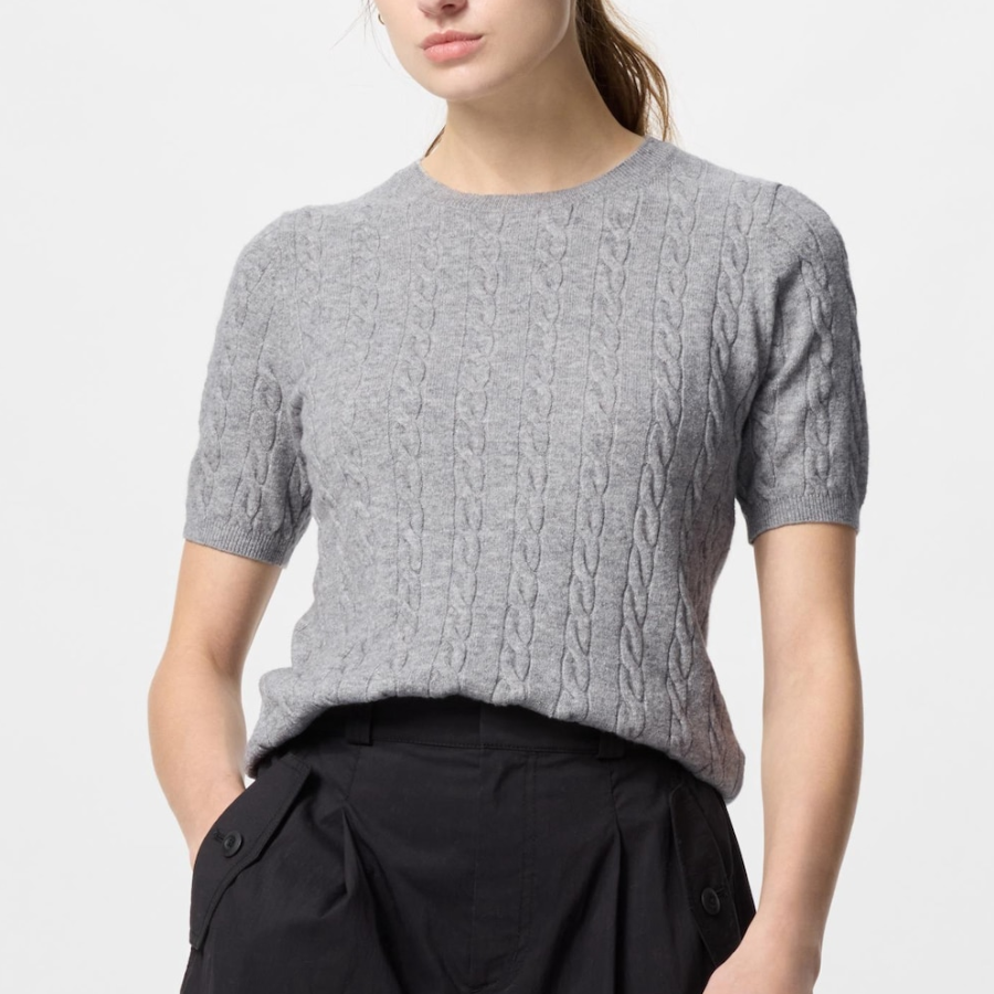 UNIQLO – свитер Cable Knit Crew Neck Short Sleeve Sweater