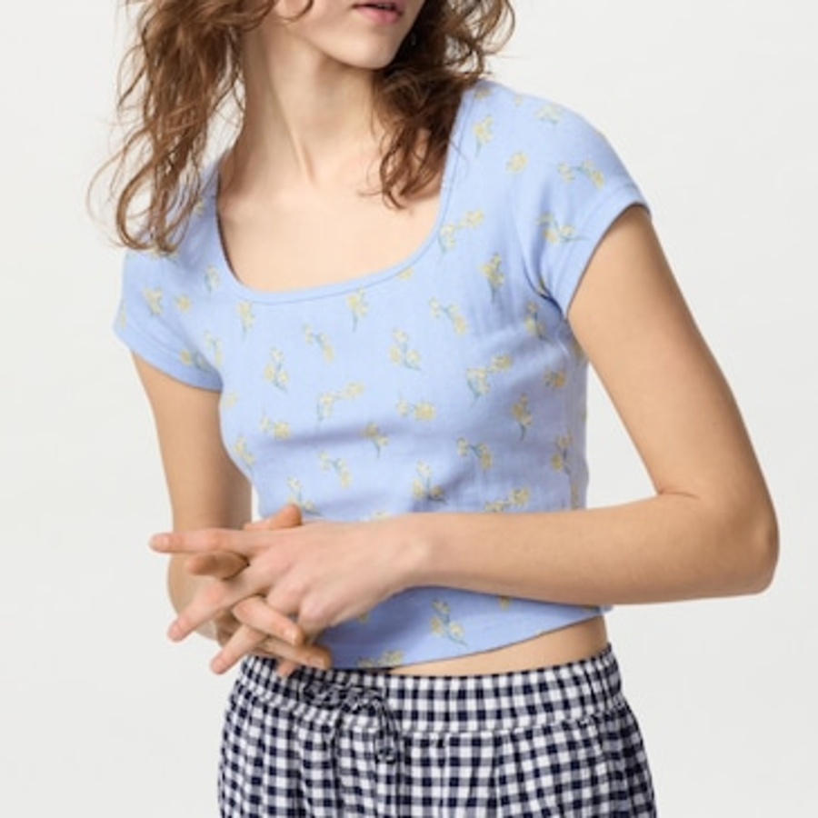 UNIQLO – футболка Pointelle Square Neck T-Shirt (Short Sleeve) Flower