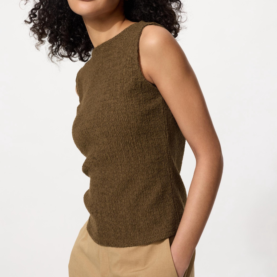 UNIQLO – футболка Shirring Boat Neck T-Shirt (Sleeveless)