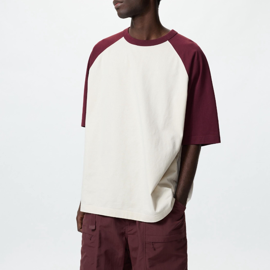 UNIQLO Oversized Bicolor Raglan T-Shirt
