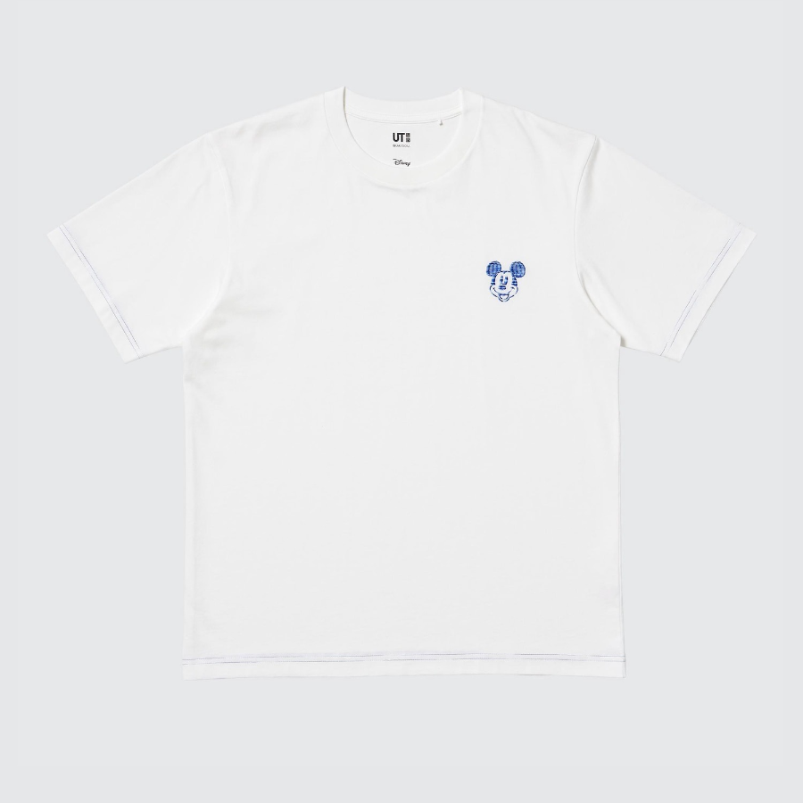 UNIQLO Disney in Blue UT (Graphic T-Shirt · Short Sleeve) D