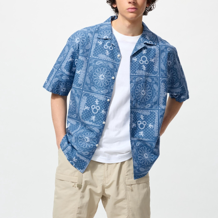 UNIQLO Disney in Blue Cotton Linen Shirt (Short Sleeve)