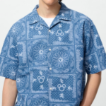 UNIQLO Disney in Blue Cotton Linen Shirt (Short Sleeve)