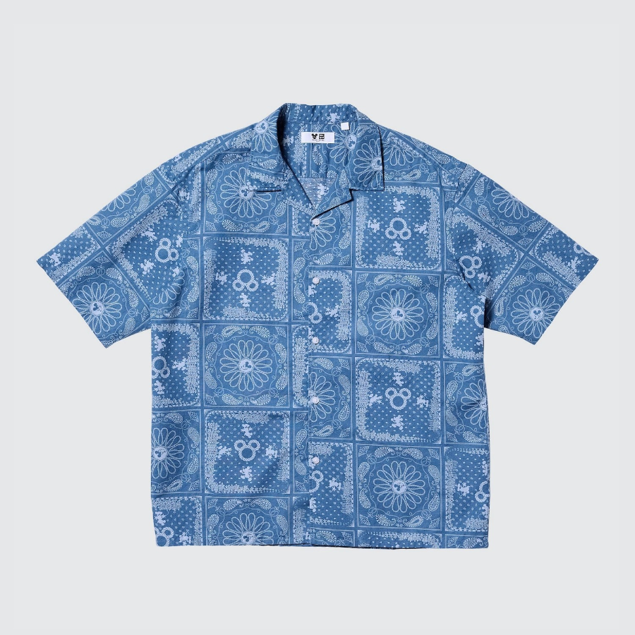 UNIQLO Disney in Blue Cotton Linen Shirt (Short Sleeve)
