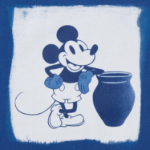UNIQLO Disney in Blue UT (Graphic T-Shirt Short Sleeve) C