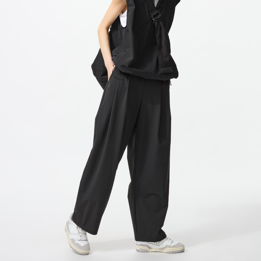 UNIQLO – Ultra Stretch Active Wide Pants (Leg Length 68.5–71.5 cm)