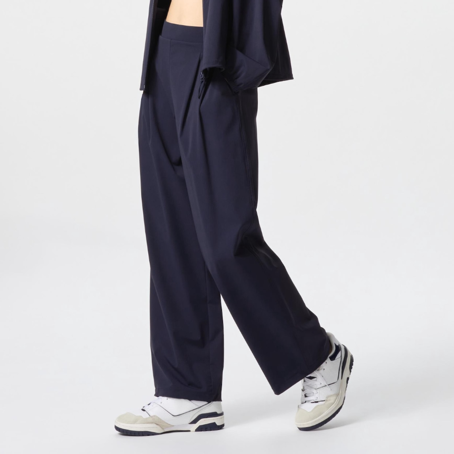 UNIQLO – Ultra Stretch Active Wide Pants (Leg Length 68.5–71.5 cm)