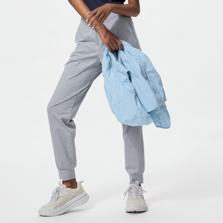 UNIQLO – Ultra Stretch Active Jogger Pants (Leg Length 71–73 cm, Long Length)