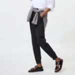 UNIQLO – Ultra Stretch Active Jogger Pants (Leg Length 71–73 cm, Long Length)