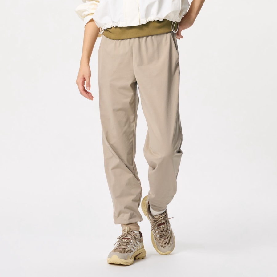 UNIQLO – Ultra Stretch Active Jogger Pants (Leg Length 71–73 cm, Long Length)