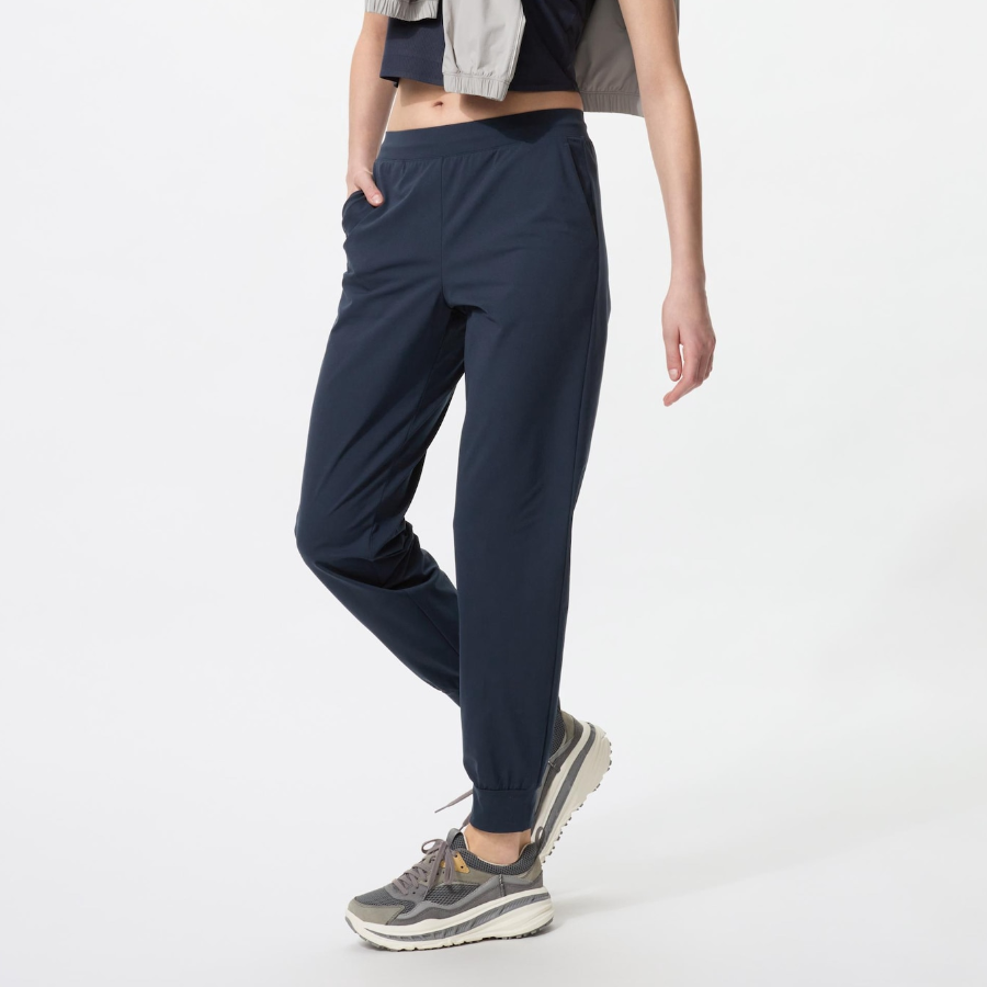 UNIQLO – Ultra Stretch Active Jogger Pants (Leg Length 71–73 cm, Long Length)