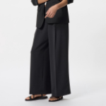 UNIQLO – Drape Easy Wide Pants