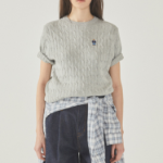 WHO.A.U — свитер Steve Cable Short Sleeve Sweater (U)