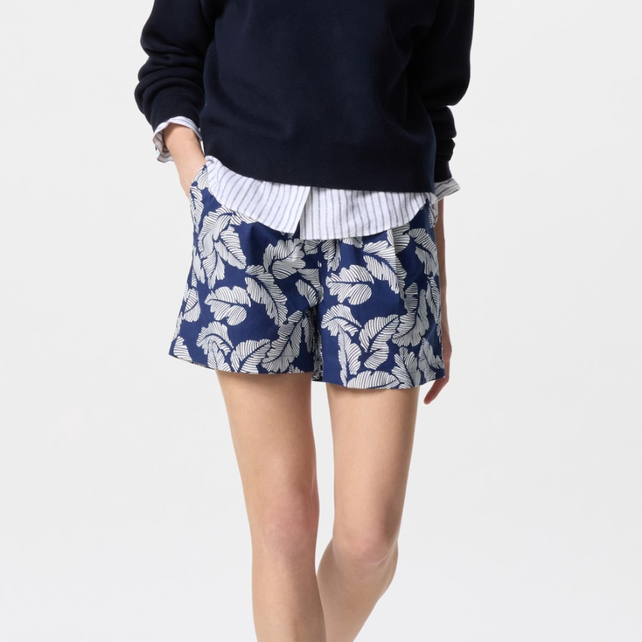 Uniqlo – шорты Cotton Easy Shorts (с ботаническим принтом)