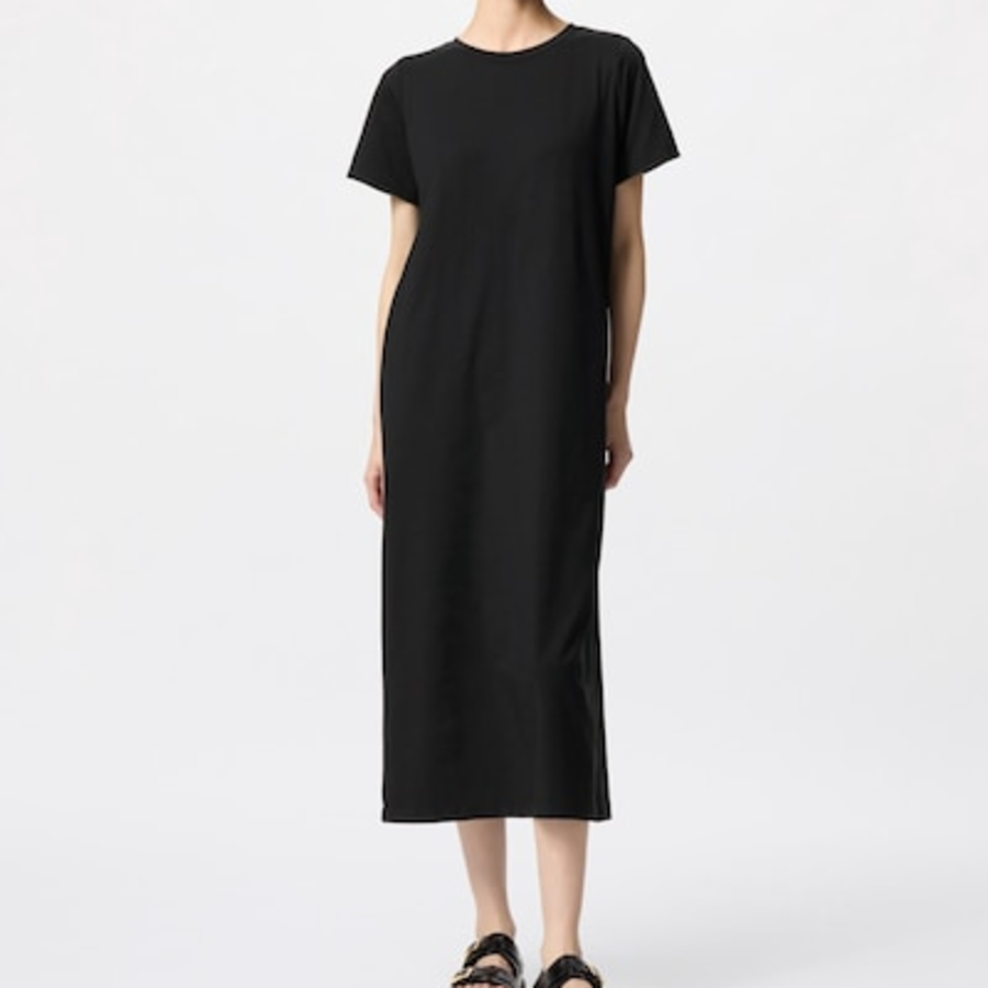Uniqlo – платье AIRism Cotton Bra Dress (Short Sleeve)