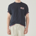 WHO.A.U Steve Back Graphic T-Shirt [B]