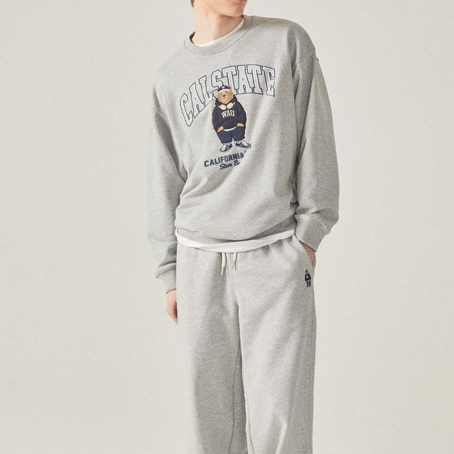 WHO.A.U Steve Patch Sweatshirt