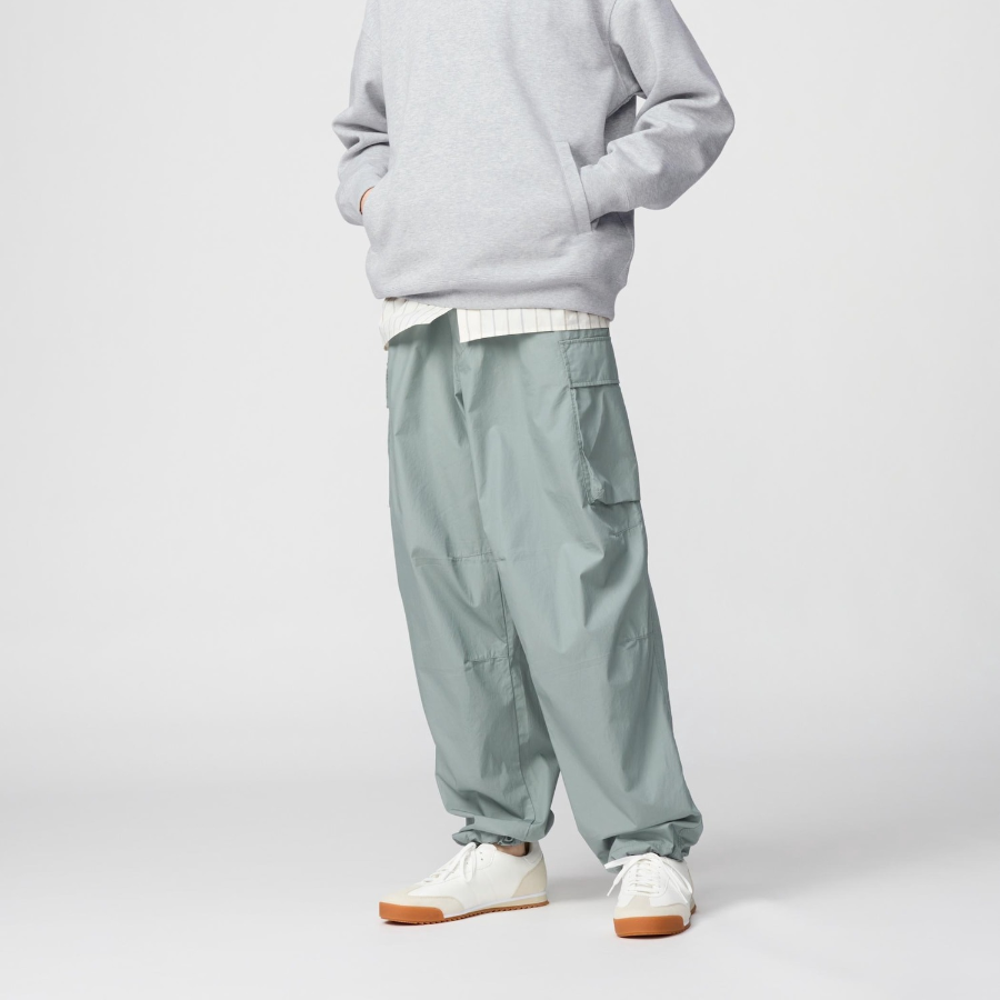 UNIQLO Wide Fit Cargo Pants